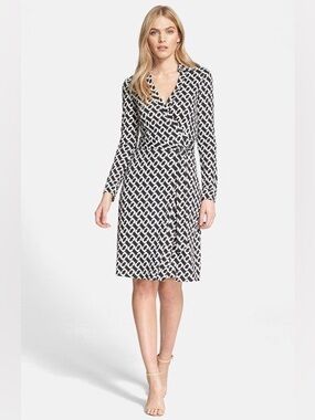 DVF Jeanne two wrap dress